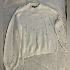 White Rhinestone Sweater🤍
